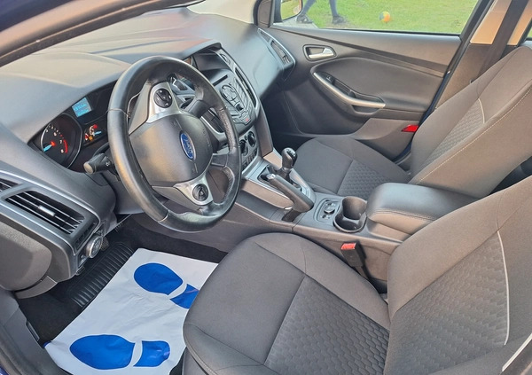 Ford Focus cena 26900 przebieg: 54000, rok produkcji 2014 z Mieroszów małe 92